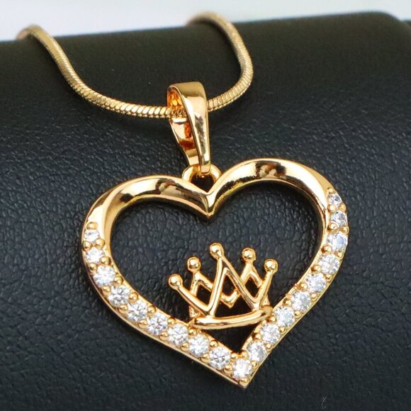 "Heart-Shaped Rose Gold Pendant with Crown Design and CZ Stones, XPPT1517 - Picture 1 of 11